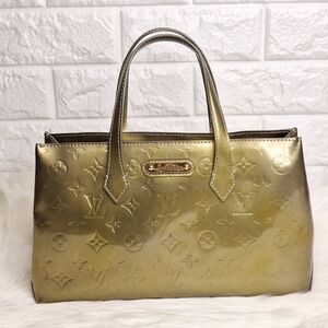 LOUIS VUITTON Tote Bag Wilshire PM Olive Monogram Vernis